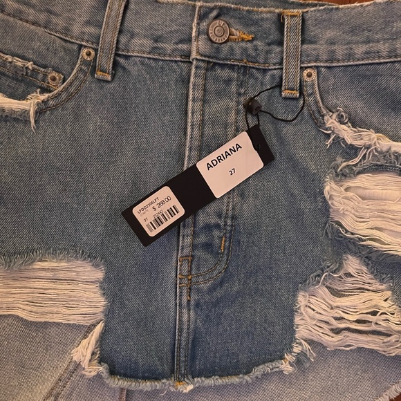 LF brand new skirt - Picture 5 of 5